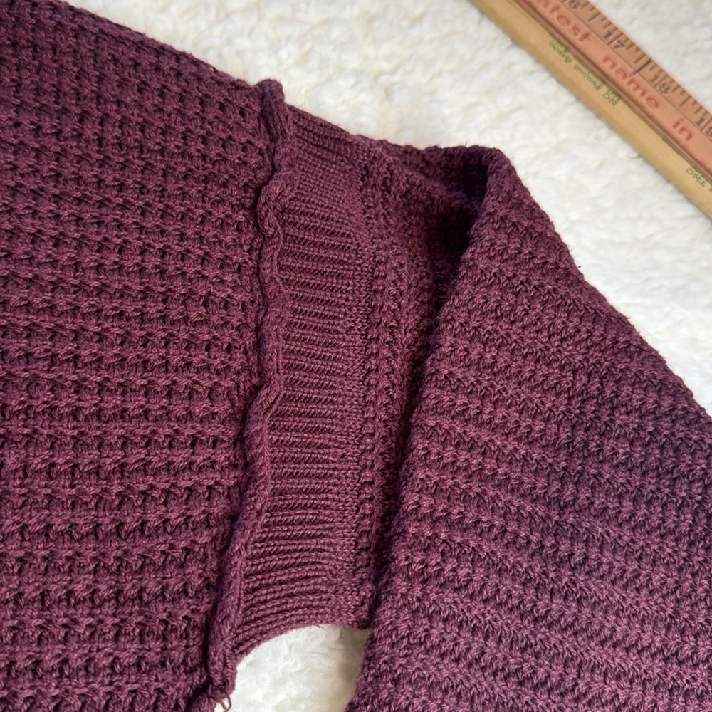 Lucky Brand crew neck sweater, burgundy women’s size medium - Picture 3 of 12